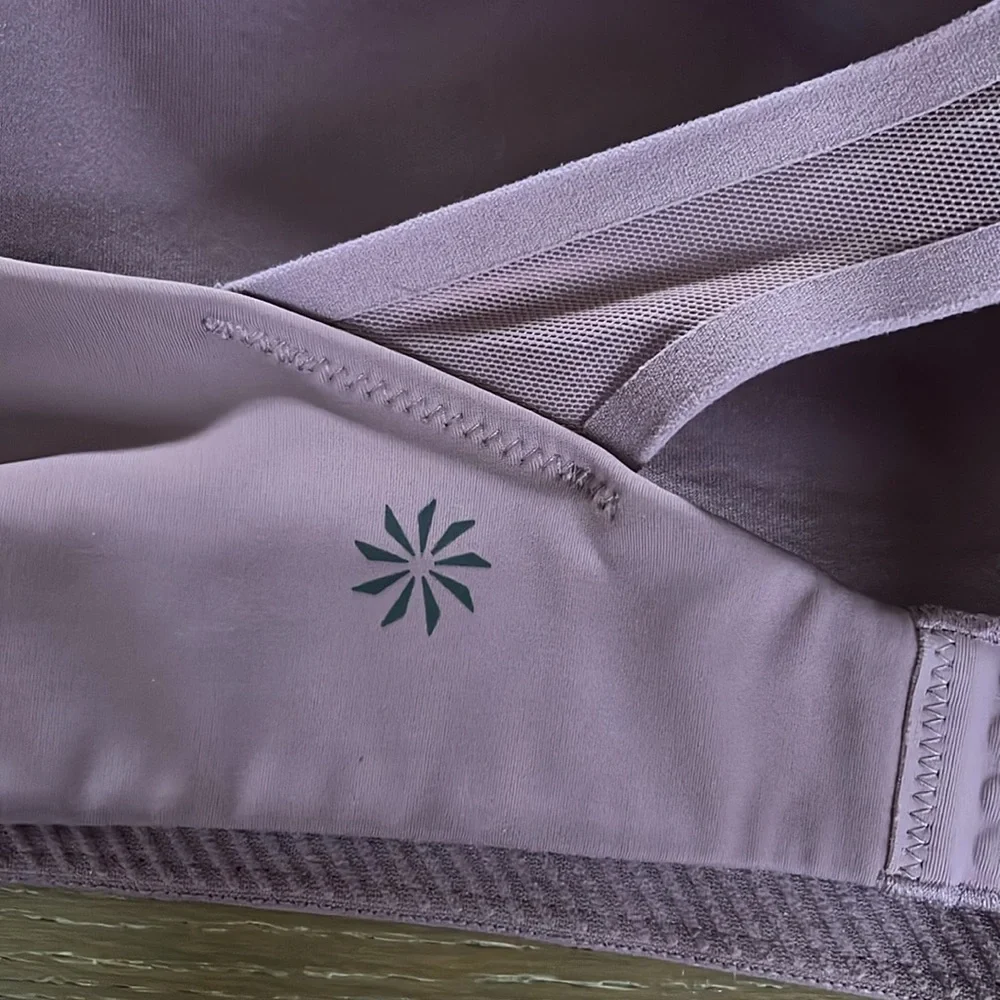 Athleta Advance Sports Bra Deep Lilac size 36C - Picture 5 of 6